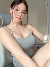 VK น้องแจม (Jamkatui/Kamonnat) ยูทูบเบอร์ ตื่นมาเงี่ยน "ขวดขยี้หี" (นิ้วซอย/น้ำพุ่งทะลุ กกน.) 